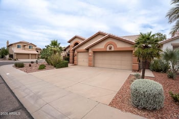 15809 31st St, Phoenix, AZ 85048