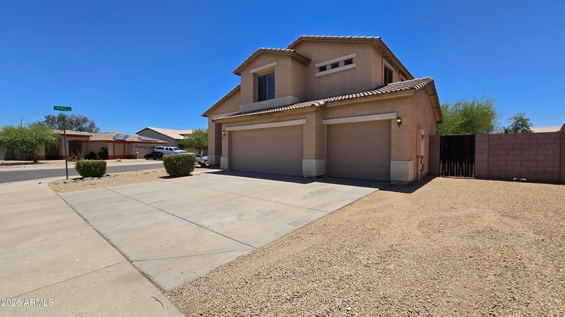 15811 Cocopah St, Goodyear, AZ 85338
