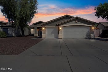 15812 Cocopah St, Goodyear, AZ 85338