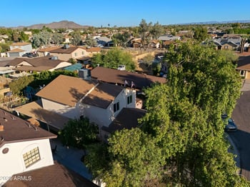 15813 38th Dr, Phoenix, AZ 85053