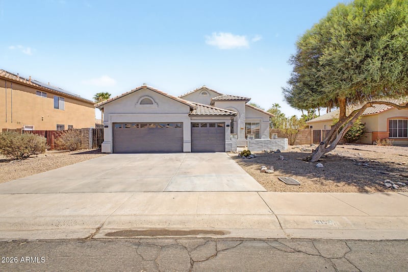 15815 Hilton Ave, Goodyear, AZ 85338