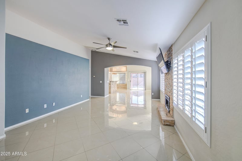 15815 Washington St, Goodyear, AZ 85338