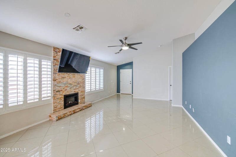 15815 Washington St, Goodyear, AZ 85338