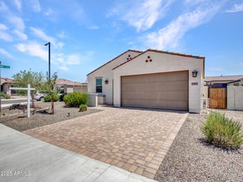 15817 177th Dr, Goodyear, AZ 85338