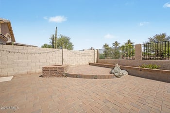 15817 28th Pl, Phoenix, AZ 85048