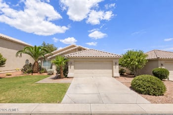 15817 28th Pl, Phoenix, AZ 85048