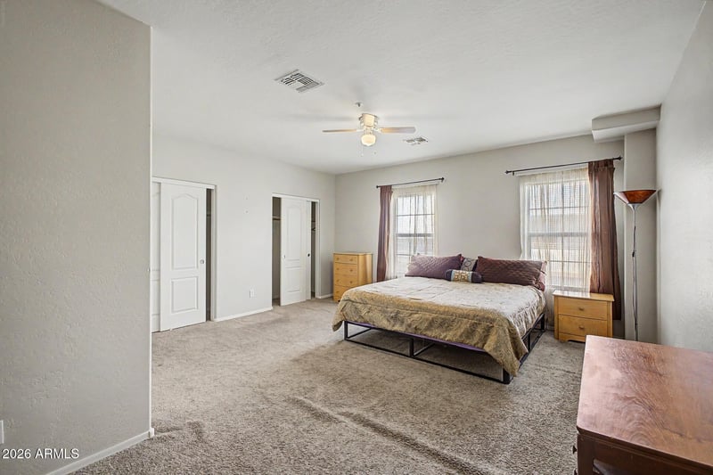 15818 25th St #113, Phoenix, AZ 85032