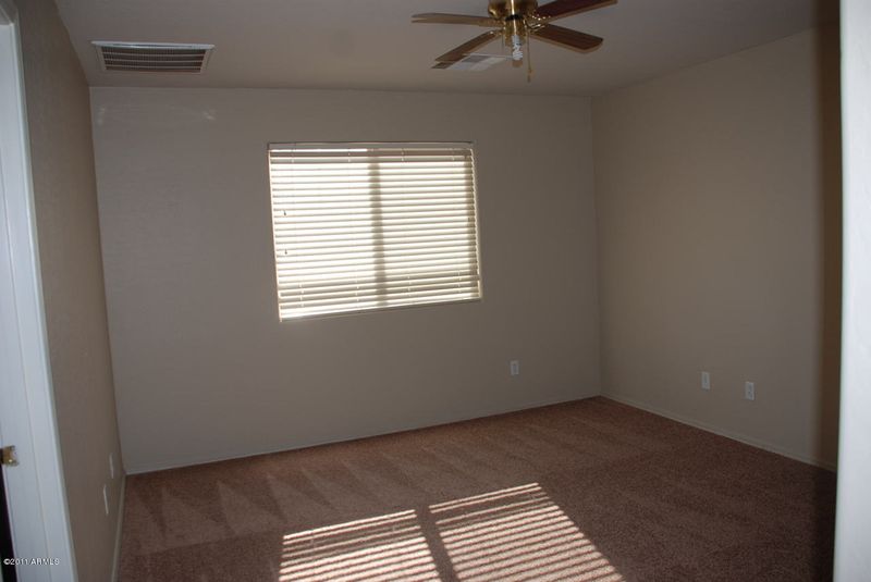 1582 S 220th Dr, Buckeye, AZ 85326