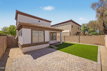 15821 35th Ln, Phoenix, AZ 85053