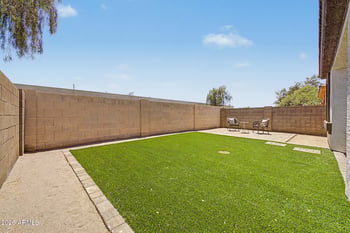 15821 35th Ln, Phoenix, AZ 85053