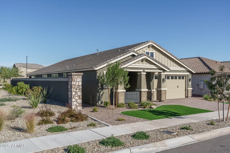 15824 Soft Wind Dr, Surprise, AZ 85374