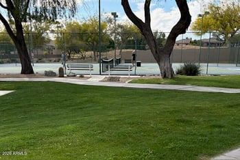 15825 1st Ave, Phoenix, AZ 85045