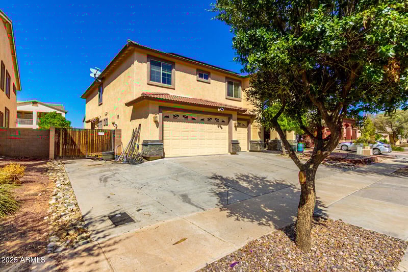 15826 Mercer Ln, Surprise, AZ 85379