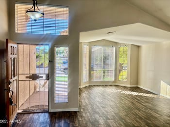 15827 27th Way, Phoenix, AZ 85048