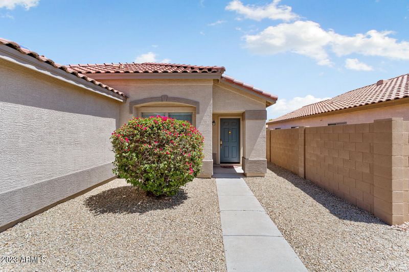 15828 W Crocus Dr, Surprise, AZ 85379