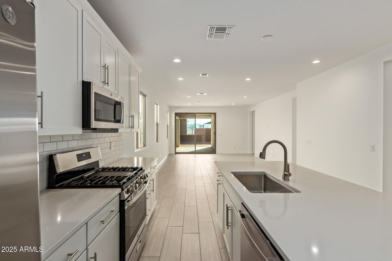 15829 W Vogel Ave, Goodyear, AZ 85338