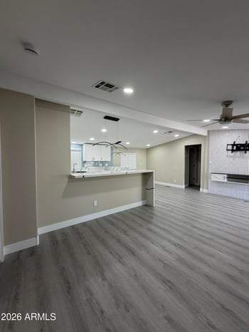 15832 66th Ave, Glendale, AZ 85306