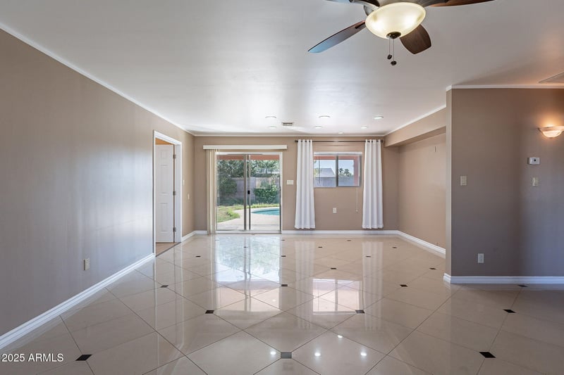 15833 20th St, Phoenix, AZ 85022