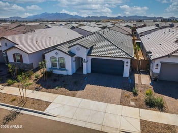 15833 Kendall St, Goodyear, AZ 85338