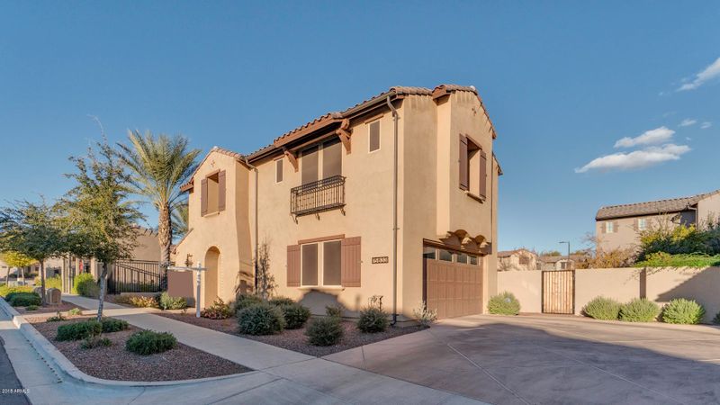 15833 S 12th Way, Phoenix, AZ 85048