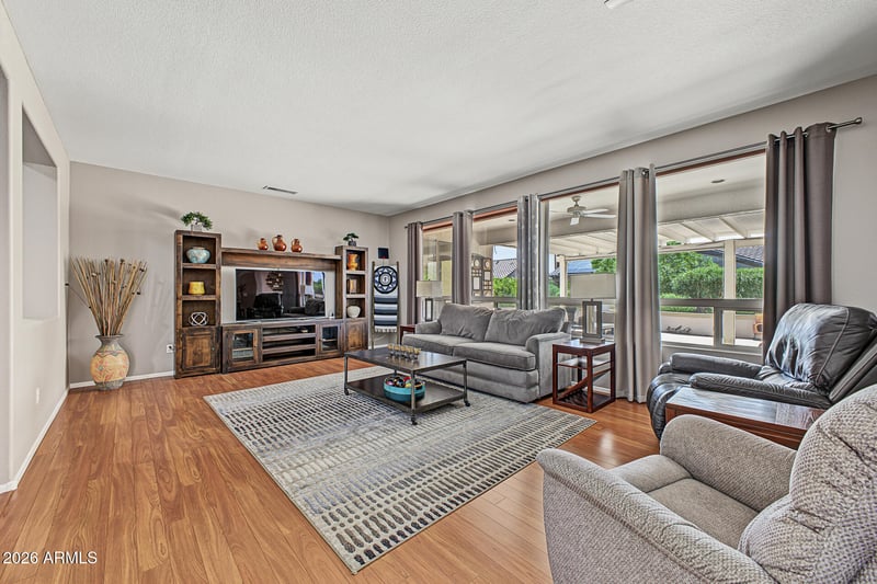 15833 W Sugar Bush Way, Surprise, AZ 85374