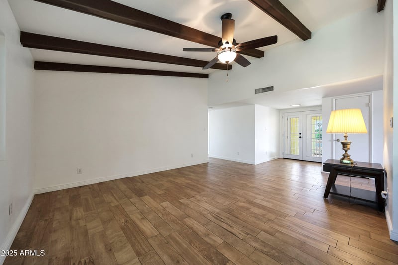 15841 22nd Pl, Phoenix, AZ 85022