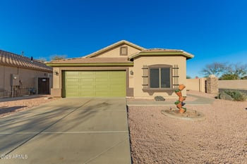 15842 Tara Ln, Surprise, AZ 85374