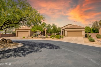 15842 Lahlum Ln, Surprise, AZ 85374