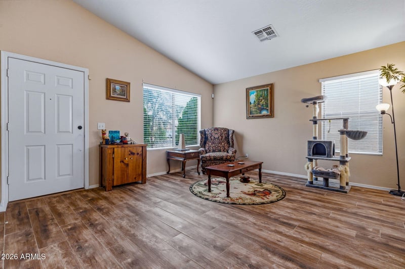 15843 Washington St, Goodyear, AZ 85338