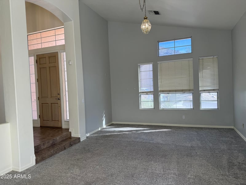 15844 23rd Pl, Phoenix, AZ 85048