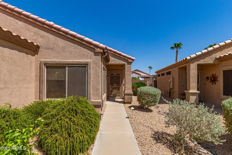 15844 Arrowhead Dr, Surprise, AZ 85374