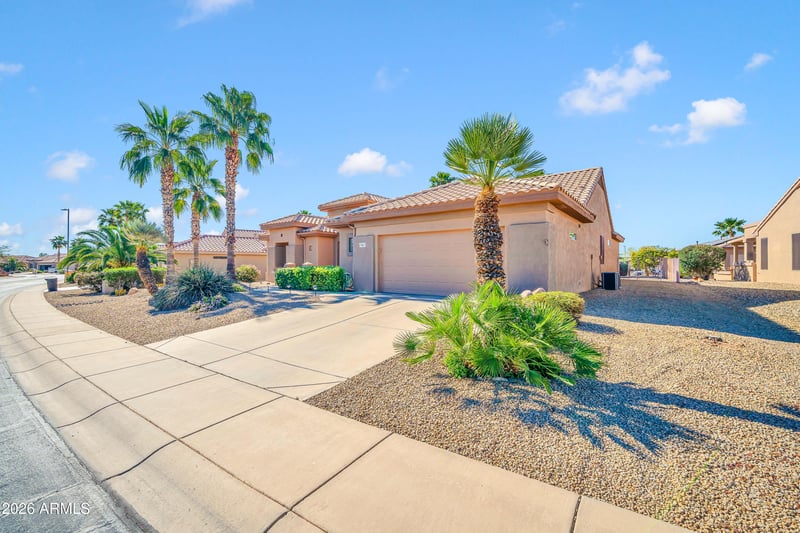 15847 Cimarron Dr, Surprise, AZ 85374