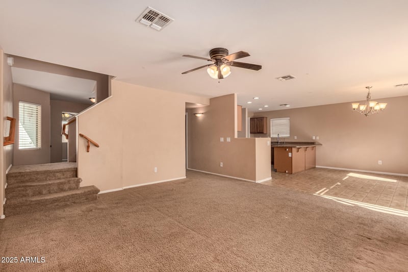 1585 Jeanne Ln, San Tan Valley, AZ 85140