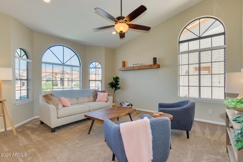 1585 Honeysuckle Ln, Chandler, AZ 85248