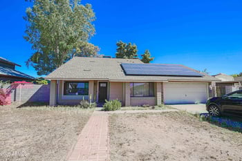 15851 25th Ave, Phoenix, AZ 85023