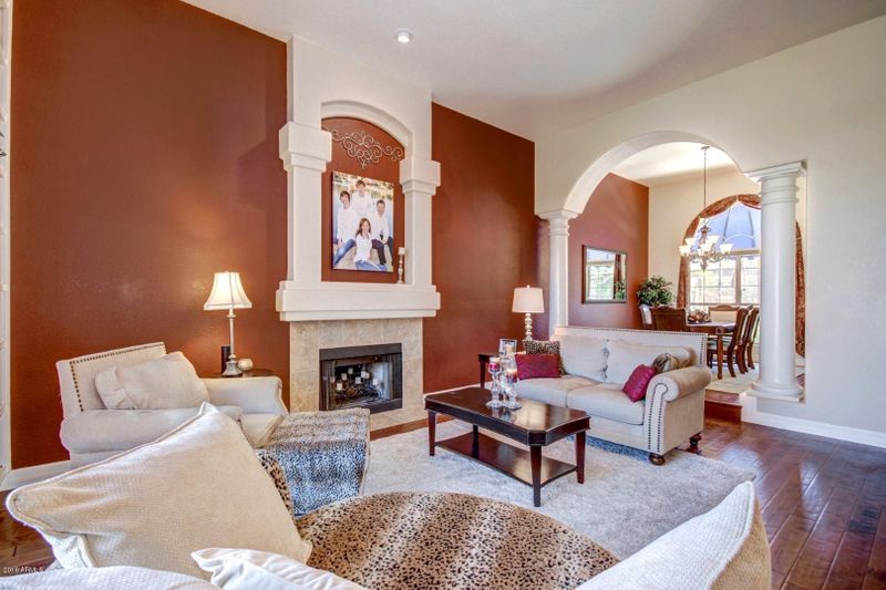 15851 S 38th St, Phoenix, AZ 85048