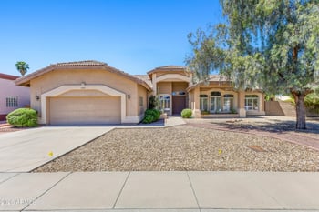 15852 50th Dr, Glendale, AZ 85306