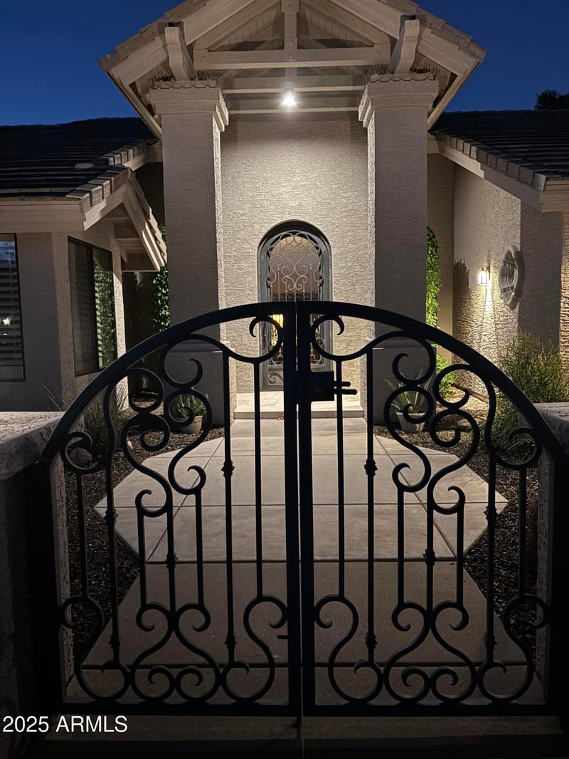 15856 Brodiea Dr, Fountain Hills, AZ 85268