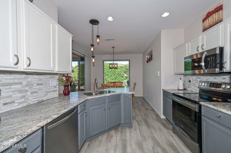 15862 Wildflower Dr, Surprise, AZ 85374