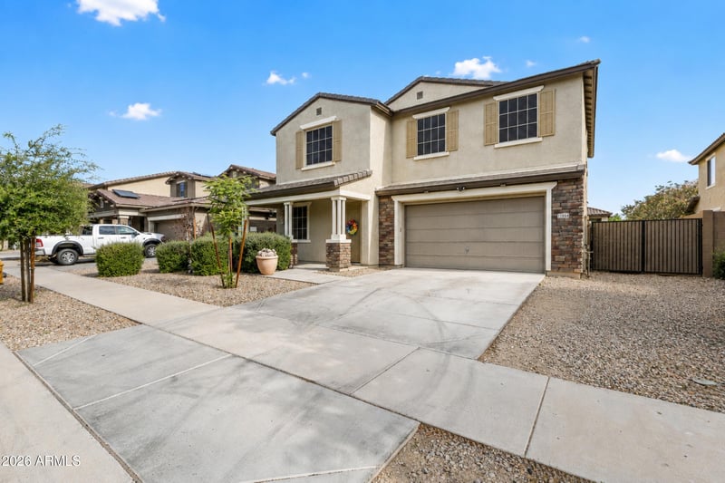 15864 Laurel Ln, Surprise, AZ 85379