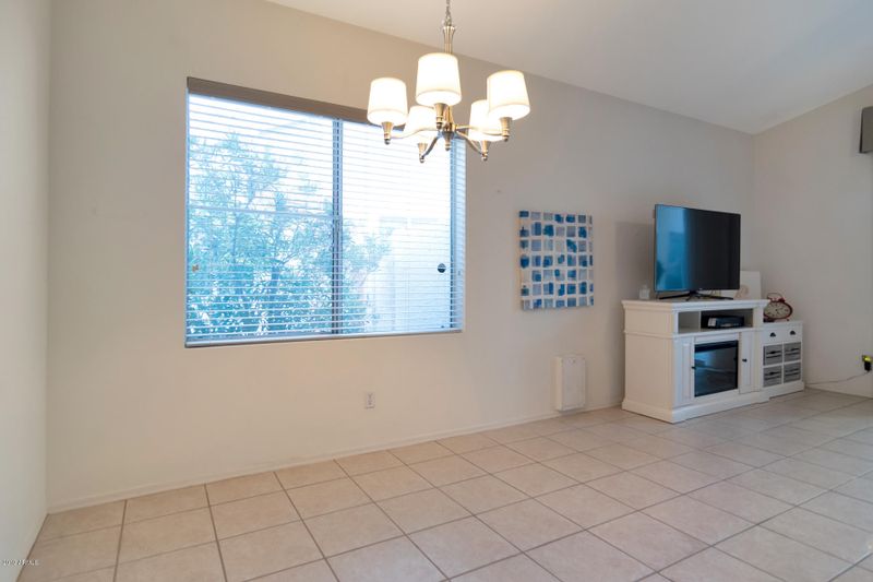 15865 N 11th Ave, Phoenix, AZ 85023