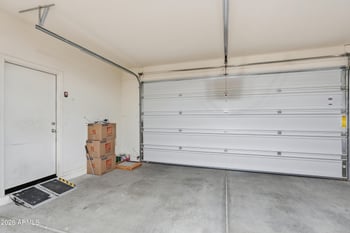 15869 Mauna Loa Ln, Surprise, AZ 85379