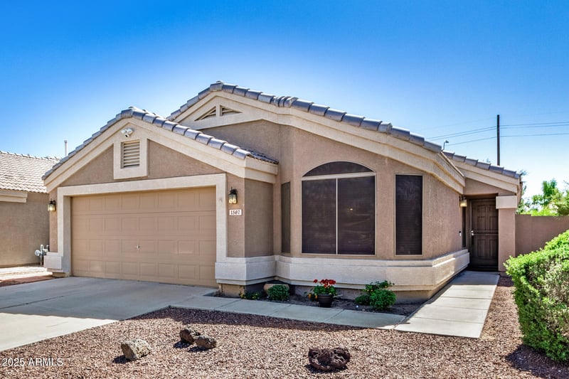 1587 Kesler Ln, Chandler, AZ 85224