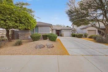 15871 Port Royale Ln, Surprise, AZ 85379