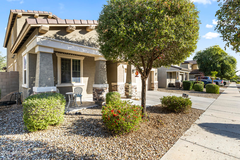 15872 Laurel Ln, Surprise, AZ 85379