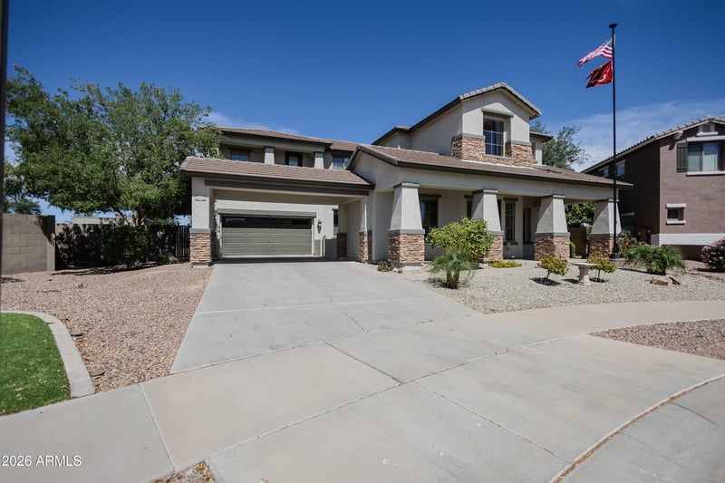 15872 Shaw Butte Dr, Surprise, AZ 85379