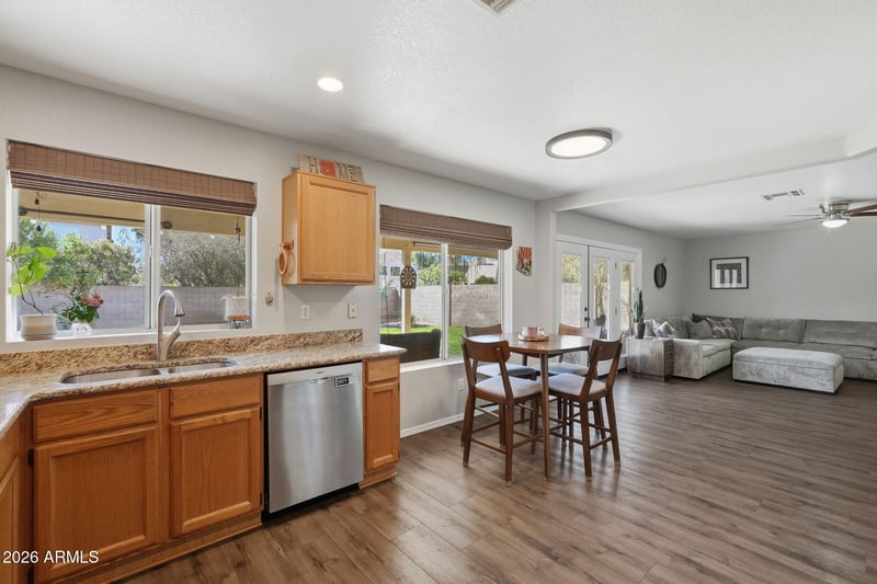 15873 N 11th Ave, Phoenix, AZ 85023