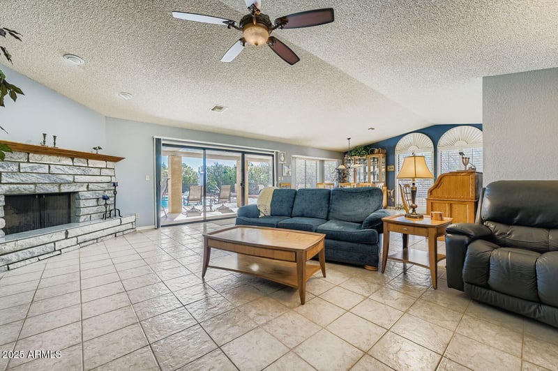 15876 Tepee Dr, Fountain Hills, AZ 85268