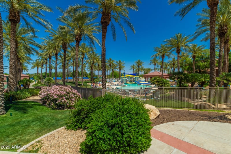 15878 Remington Dr, Surprise, AZ 85374