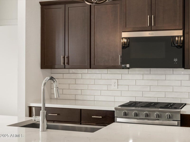 15888 Cottontail Ln, Surprise, AZ 85387